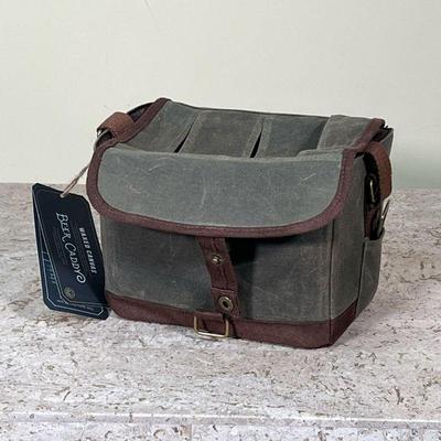 WAXED CANVAS BEER CARRIER  |
Picnic time cooler tote with opener, item 762-00