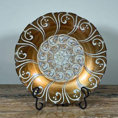 GOLD DECORATIVE CHARGER  |
On a scrollwork metal stand - dia. 15.5 in.