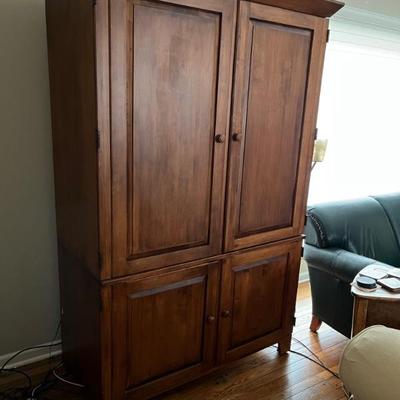 Office armoire, cherry finish, perfect for working from home, also would be great great for crafting, scrapbooking, sewing and quilting