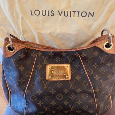 LOUIS VUITTON Galliera GM Monogram Canvas Shoulder Bag