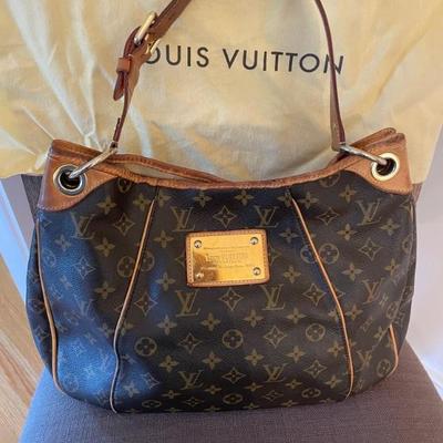 LOUIS VUITTON Galliera GM Monogram Canvas Shoulder Bag