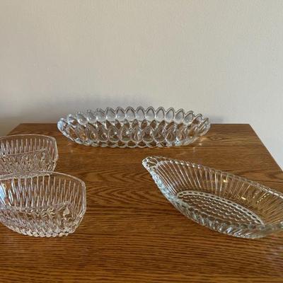 Pair Of Oblong Art Glass Platters & Pair Of Spoon Rests
