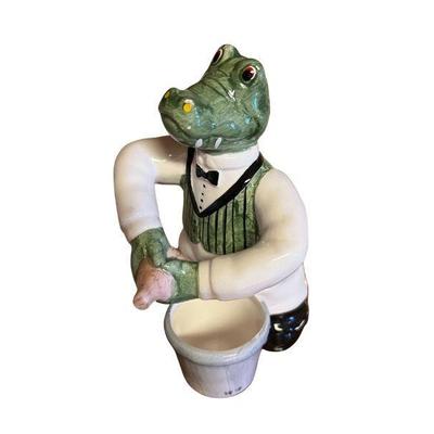 Majolica Alligator Sommelier Statuette