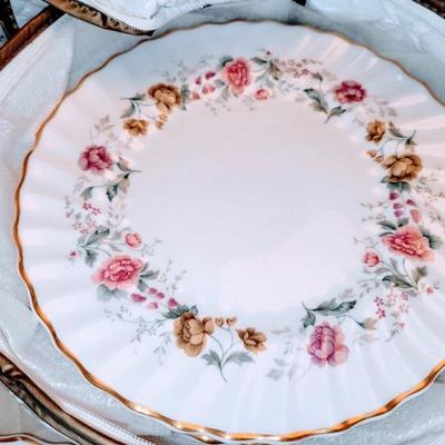 Royal Doulton Rosell