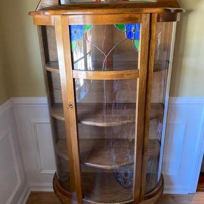 Curve front china cabinet 