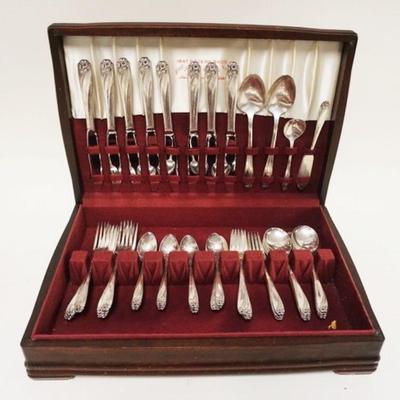 1057	ROGERS BROS SILVERPLATE FLATWARE SET, DAFFODIL PATTERN, IN BOX, 51 PIECES
