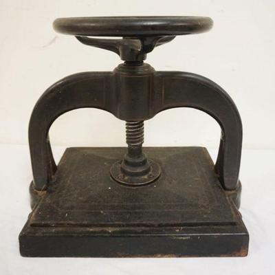 1115	ANTIQUE CAST IRON BOOK PRESS, APPROXIMATELY 11 IN X 15 IN X 12 1/2 IN HIGH

