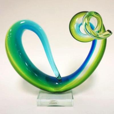 1033	MURANO ART GLASS SCULPTURE, APPROXIMATELY 8 IN HIGH

