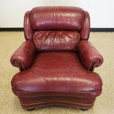 1241	HANCOCK & MOORE LEATHER RECLINER, WEAR TO LEATHER
