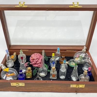 TWENTY Miniature Glass Perfume Bottles in Case