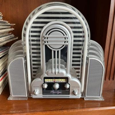 fun radio shaped like a vintage radio