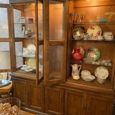 Artefacts 1960s70s pecan Dining Room Suit, 3 pieces, including table with 2 leaves size 40x66, leaves 18wide 6 chairs, China cabinet,...