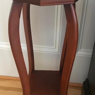 Plant stand $25
27
