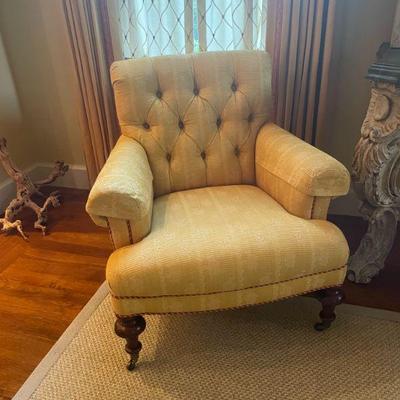 1 od 2 Tufted Easy Chairs