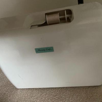 Memory craft sewing machine