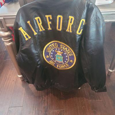 Real leather jacket with US Air Force on the back and the front
