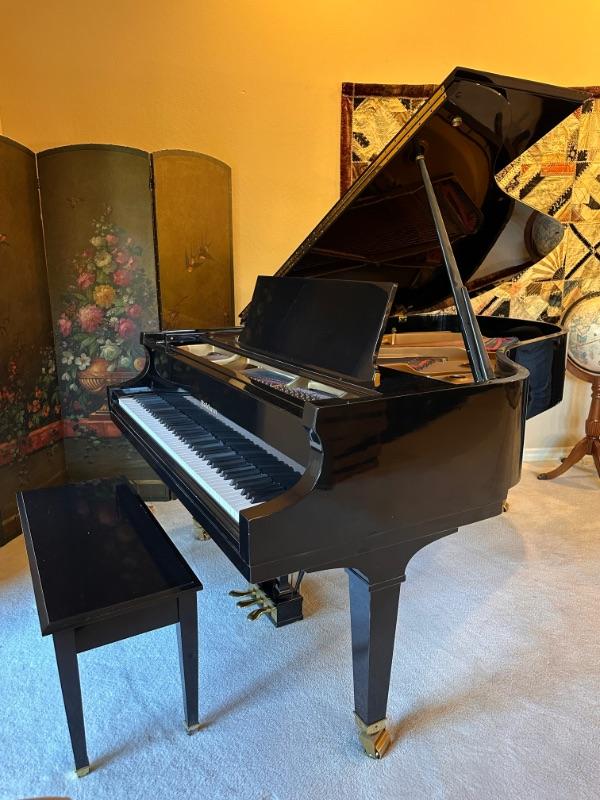 BEEHIVE ESTATES SALES PRESENTS A HIGHEND ORINDA SALE