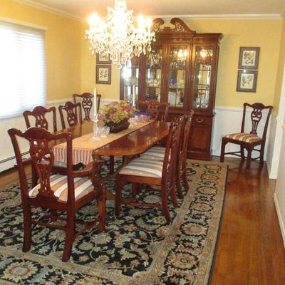 British Classic Ethan Allen Dining Room Suite ~ Wall Decor (Chandelier Not Included )