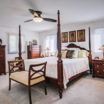 Ethan Allen British Classic King Bedroom Suite ~ 4 Poster Bed (Canopy Included Not Shown) ~ (Mattress Not Included)