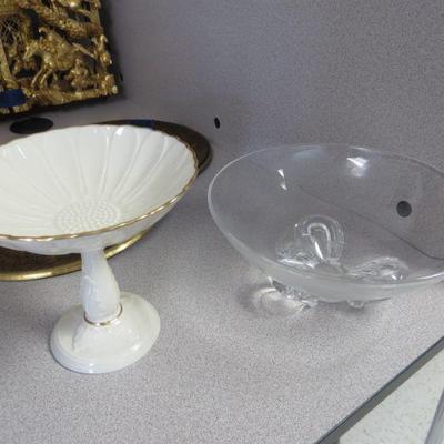 Stuben bowls and other fine serving and display items.