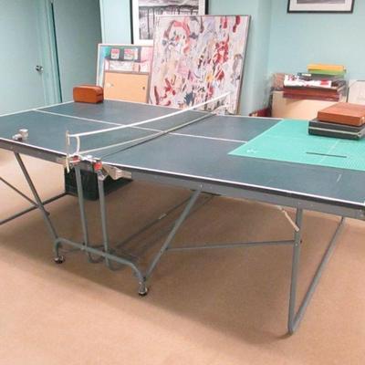 Folding Ping Pong Table 