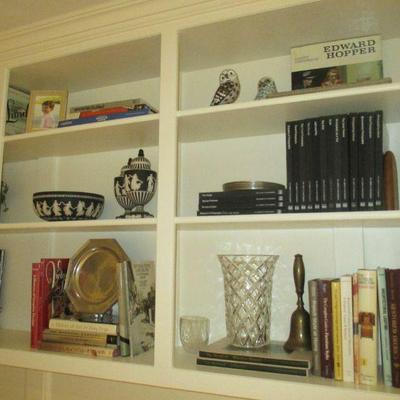 Tons of Home Decor ~ Books and More 