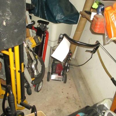 Tons of Gardening Equipment 