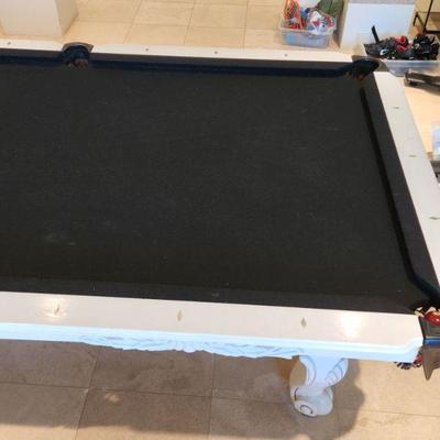 AVAILABLE NOW FOR PRE-SALE Connelly Pool Table 3 Piece Slate White Oak Drop Pockets Mother of Pearl Inlay Was $5700 NEW (Our Price $1900...
