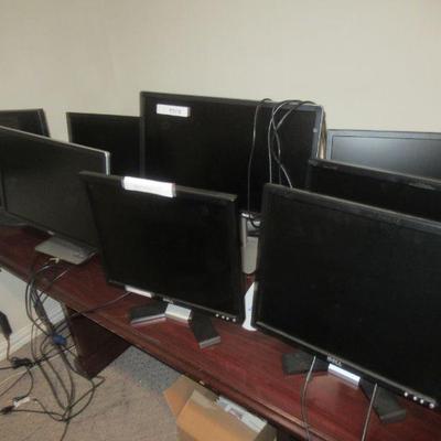 EIGHT PC MONITORS THAT WERE REMOVED FROM A WORKING ENVIRONMENT