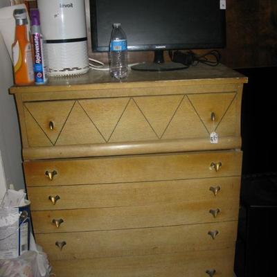 blond chest of drawers   BUY IT NOW $ 95.00