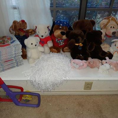 various Teddy bears and stuffed animals