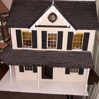 custom doll house