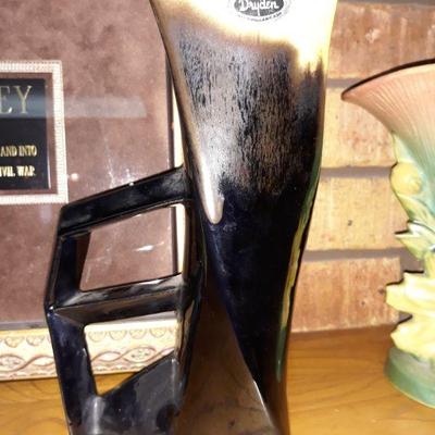 MCM Dryden vase