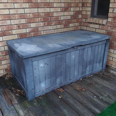 pool storage bin 