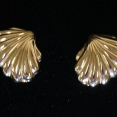 1099	PAIR OF 14K YELLOW CLIP ON EARRINGS IN THE FORM OF A FAN. 1.5 DWT
