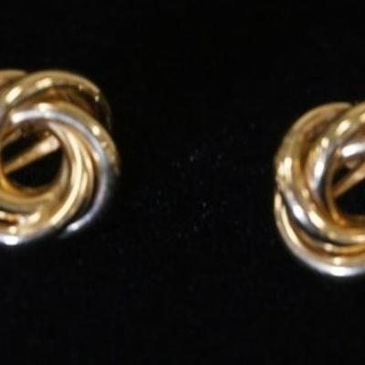 1110	14K YELLOW GOLD SCREW BACK EARRINGS. 3.95 DWT
