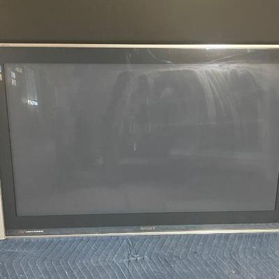 Sony 42 inch, 55 includes side speakers
$25.00