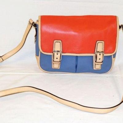 1040	COACH TRI COLOR LEATHER BAG, RED, BLUE, TAN. APPROXIMATELY 10 IN X 8 IN H X 3 IN
