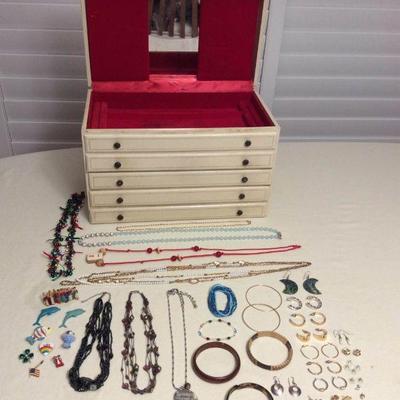 KDE275 Vintage Jewelry Box & Various Costume Jewelry 