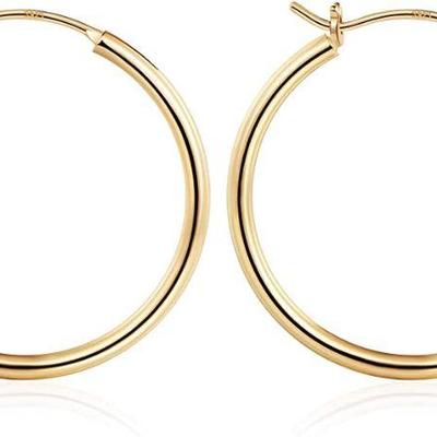 Please visit https://garnetgazelle.com/ to find more information on our items and to place your bids. These photos are only half of what...
