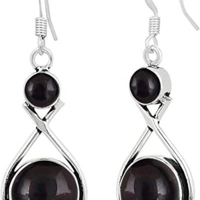 Please visit https://garnetgazelle.com/ to find more information on our items and to place your bids. These photos are only half of what...