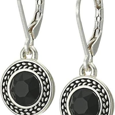 Please visit https://garnetgazelle.com/ to find more information on our items and to place your bids. These photos are only half of what...