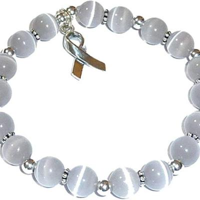 Please visit https://garnetgazelle.com/ to find more information on our items and to place your bids. These photos are only half of what...