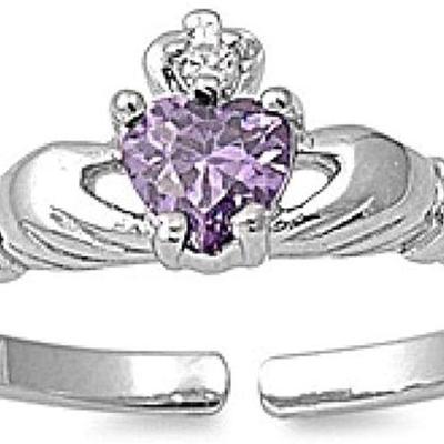 Please visit https://garnetgazelle.com/ to find more information on our items and to place your bids. These photos are only half of what...