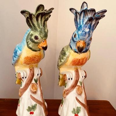 Chelsea House Italy Hope Parrot figurine pair