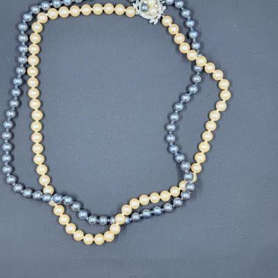 double strand pearls (faux)