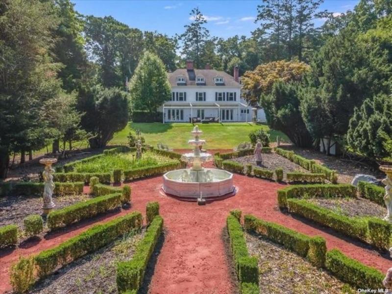 Historic ca. 1865 Head of Harbor Estate, Hitherbrook House Online