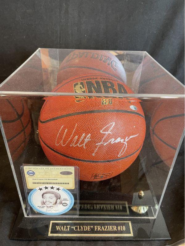 Wonders of Wilton, CT Collector's Downsizing Sale