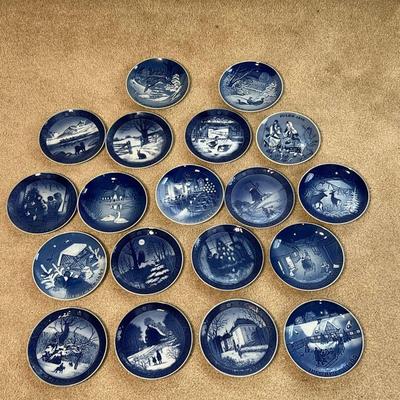 ROYAL COPENHAGEN & OTHER DANISH PLATES  |  A collection of Royal Copenhagen, B&G, Porsgrunds, and other commemorative Christmas...