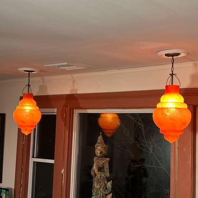 (2pc) PAIR CX MURANO HANGING FIXTURES  |  Bulbous form with metal hardware - h. 28 x dia. 12 in. (overall size with chain)